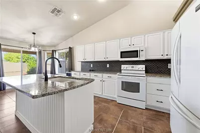 2575 Turkey Track Street, Kingman, AZ 86401 - Photo 9