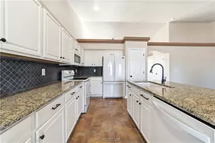2575 Turkey Track St, Kingman, AZ 86401 - Photo 11