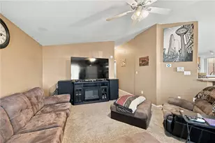 818 Turney Dr, Bullhead City, AZ 86442 - Photo 5