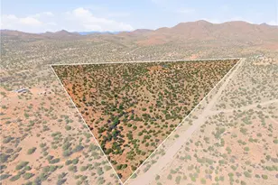 10450 E Cedar Ridge Rd, Kingman, AZ 86401 - Photo 9