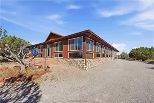 64555 N Peaceful Hill Rd, Seligman, AZ 86337 - Photo 5