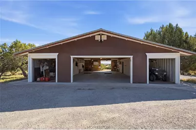 64555 N Peaceful Hill Road, Seligman, AZ 86337 - Photo 35