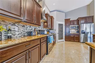 2158 E Via Del Aqua Cove, Fort Mohave, AZ 86426 - Photo 9