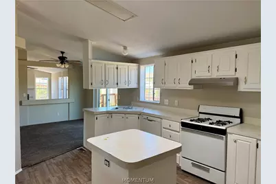 2389 Castle Rock Circle, Bullhead City, AZ 86442 - Photo 11