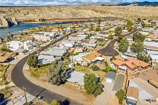 2389 Castle Rock Cir, Bullhead City, AZ 86442 - Photo 23