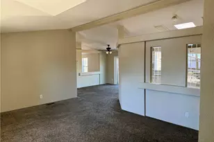 2389 Castle Rock Cir, Bullhead City, AZ 86442 - Photo 3