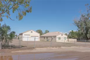 2043 E Pescador Dr, Mohave Valley, AZ 86440 - Photo 43