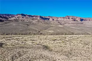 4302 W Speedway Rd, Yucca, AZ 86438 - Photo 3