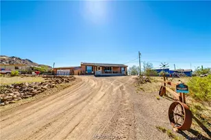 3350 W Gordon Ln, Golden Valley, AZ 86413 - Photo 47