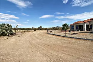 21038 S Cheyenne Rd, Yucca, AZ 86438 - Photo 77