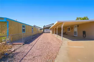 7895 S Green Valley Dr, Mohave Valley, AZ 86440 - Photo 9