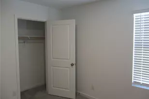 2497 Ruby Ct, Bullhead City, AZ 86442 - Photo 9