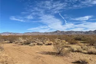3955 N Aguila Rd, Golden Valley, AZ 86413 - Photo 1