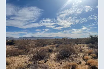 3955 N Aguila Road, Golden Valley, AZ 86413 - Photo 3