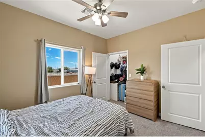 2215 E Devlin Avenue, Kingman, AZ 86409 - Photo 11