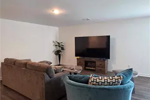 2594 Aaron Pl, Bullhead City, AZ 86442 - Photo 7