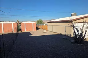 1627 Colina Dr, Bullhead City, AZ 86442 - Photo 13
