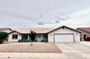 3979 Prairie View Dr, Kingman, AZ 86409 - Photo 1