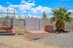 837 La Puerta Rd, Bullhead City, AZ 86429 - Photo 15