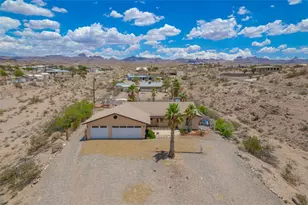 837 La Puerta Rd, Bullhead City, AZ 86429 - Photo 17