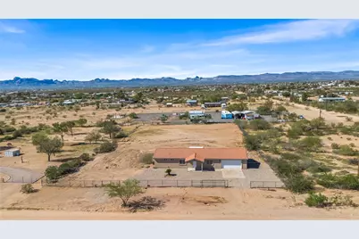 3593 N Maverick Road, Golden Valley, AZ 86413 - Photo 45