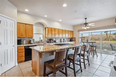 1825 E Shore Villas Drive #25, Bullhead City, AZ 86442 - Photo 9