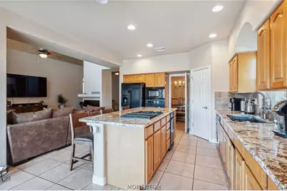 1825 E Shore Villas Drive #25, Bullhead City, AZ 86442 - Photo 11