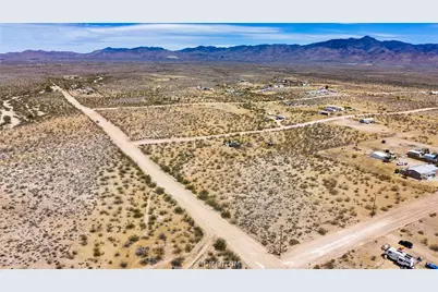 308-29-180S W Joseph, Golden Valley, AZ 86413 - Photo 11