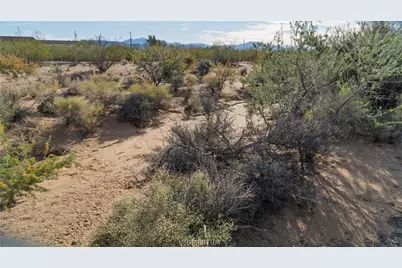 306-04-042A N Santa Cruz, Golden Valley, AZ 86413 - Photo 37