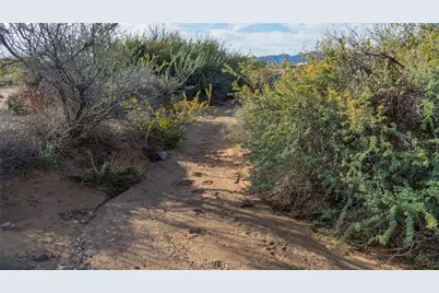 306-04-042A N Santa Cruz, Golden Valley, AZ 86413 - Photo 23