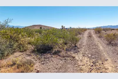 339-11-076 W Tertiary Drive, Golden Valley, AZ 86413 - Photo 19