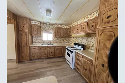 1923 Coral Isle Drive, Bullhead City, AZ 86442 - Photo 7