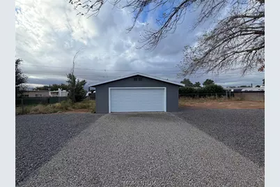 3108 E Thompson Avenue, Kingman, AZ 86409 - Photo 5