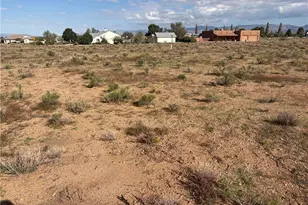 7776 E Tall Tree Way, Kingman, AZ 86401 - Photo 1