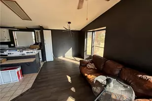 18756 Rose Dr, Dolan Springs, AZ 86441 - Photo 23