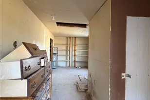 18756 Rose Dr, Dolan Springs, AZ 86441 - Photo 43