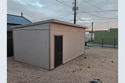 512 E Oak Street, Kingman, AZ 86401 - Photo 23