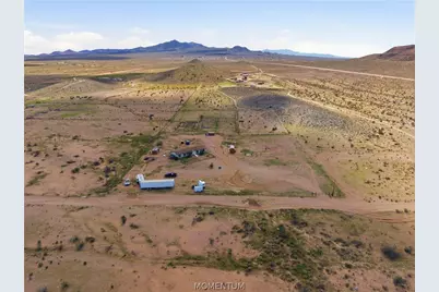 8728 E Country Road, Kingman, AZ 86401 - Photo 39