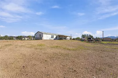 3446 W Malibu Road, Golden Valley, AZ 86413 - Photo 29
