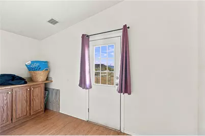 3446 W Malibu Road, Golden Valley, AZ 86413 - Photo 11