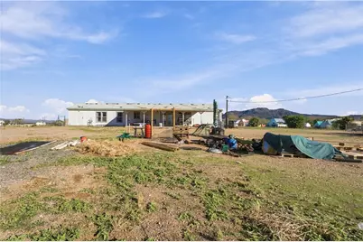 3446 W Malibu Road, Golden Valley, AZ 86413 - Photo 31