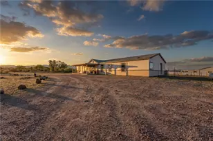 3446 W Malibu Rd, Golden Valley, AZ 86413 - Photo 1