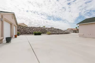 1837 Wolf Road, Bullhead City, AZ 86442 - Photo 65