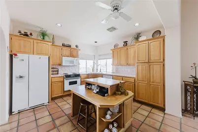 1837 Wolf Road, Bullhead City, AZ 86442 - Photo 9