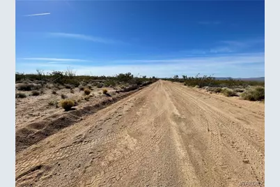 242-05-014 S Gene Autry Drive, Yucca, AZ 86438 - Photo 3