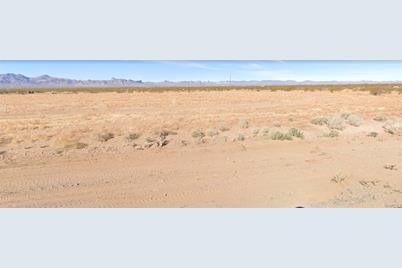 4541 W Chuar Drive, Golden Valley, AZ 86413 - Photo 1
