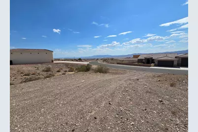 3190 Canyon De Chelly, Bullhead City, AZ 86429 - Photo 9