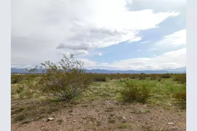Lot 9 S2 S Elgin Road, Golden Valley, AZ 86413 - Photo 1