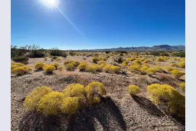 000 N Apache, Kingman, AZ 86401 - Photo 1