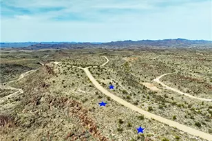 3257 E Stagecoach Ln, Kingman, AZ 86401 - Photo 1